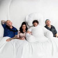 benny blanco, Tainy, Selena Gomez & J Balvin - I can't get enough